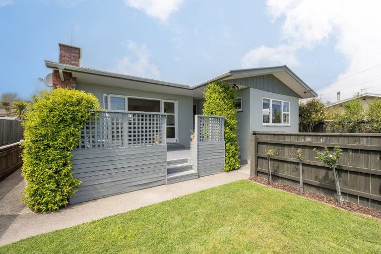 Photo of property in 6 Devon Street, Stoke, Nelson, 7011