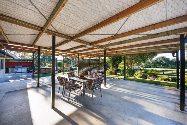 Photo of property in 34 Hazelhurst Line, Kelvin Grove, Palmerston North, 4470