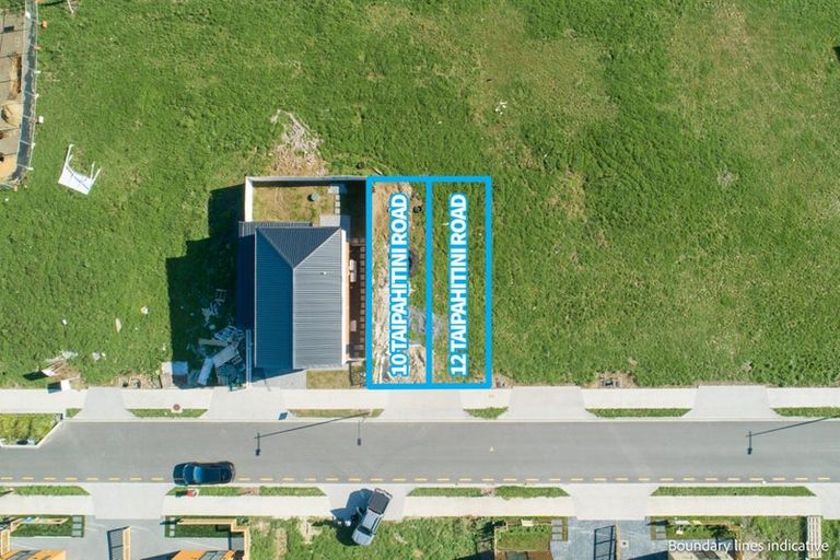 Photo of property in 12 Taipahitini Road, Rosehill, 2113