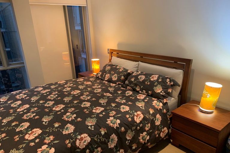 Photo of property in Monument Apartments, 5d/245 Wakefield Street, Te Aro, Wellington, 6011