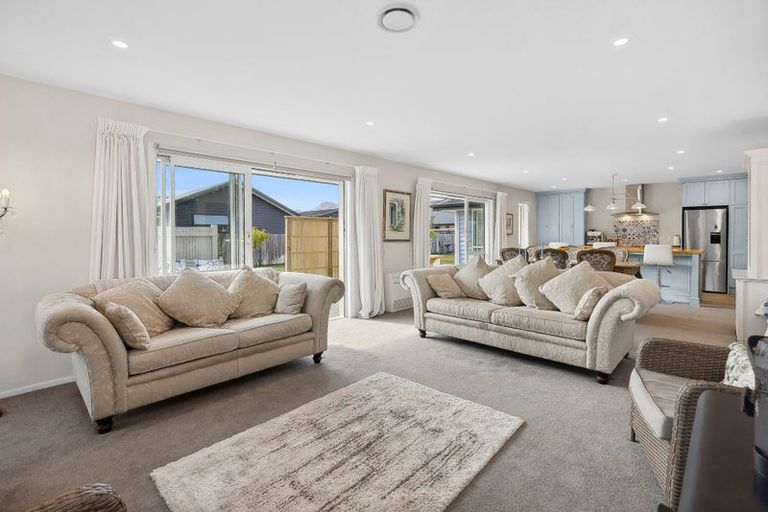 Photo of property in 12 Sentinel Drive, Lake Hawea, 9382