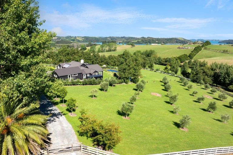 Photo of property in 345 Green Road, Matakana, Warkworth, 0985