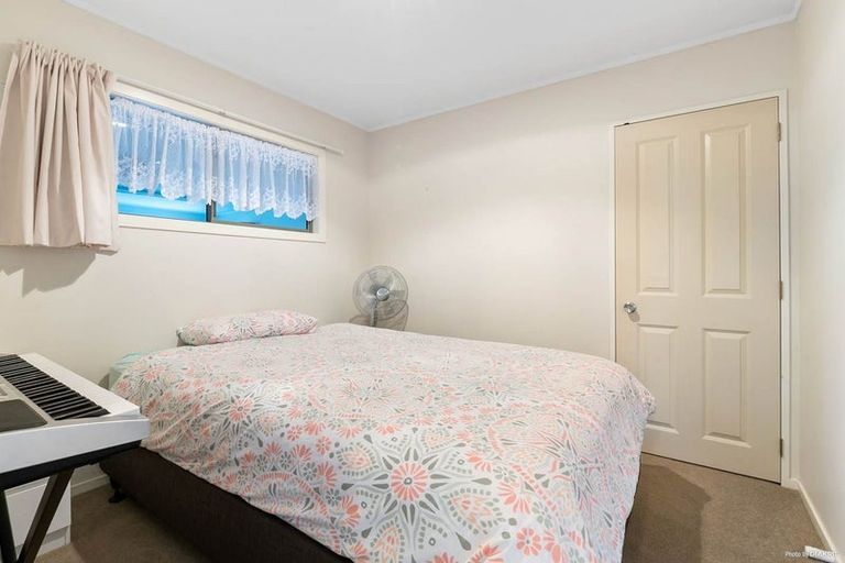Photo of property in 5 Spinnaker Point, Manly, Whangaparaoa, 0930