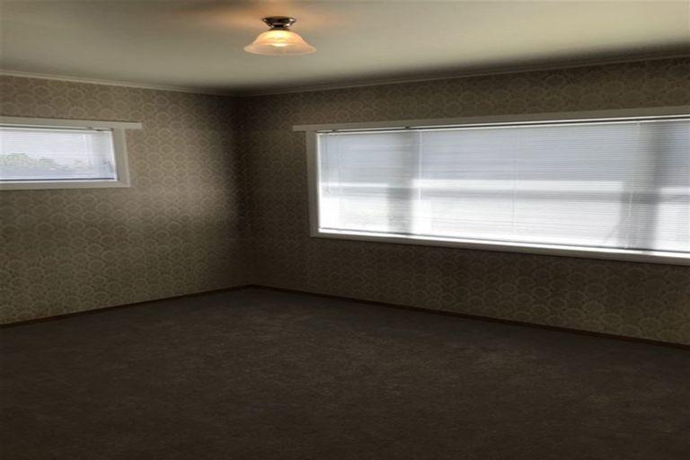 Photo of property in 16 Hooks Road, Manurewa, Auckland, 2102