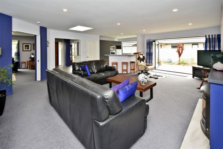 Photo of property in 14 Delta Way, Woolston, Christchurch, 8023
