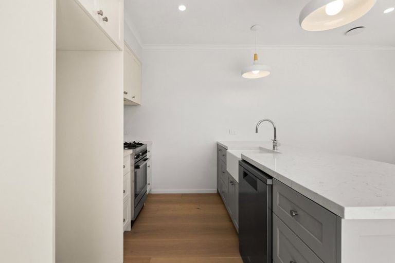 Photo of property in 9 Arihi Crescent, Frimley, Hastings, 4120