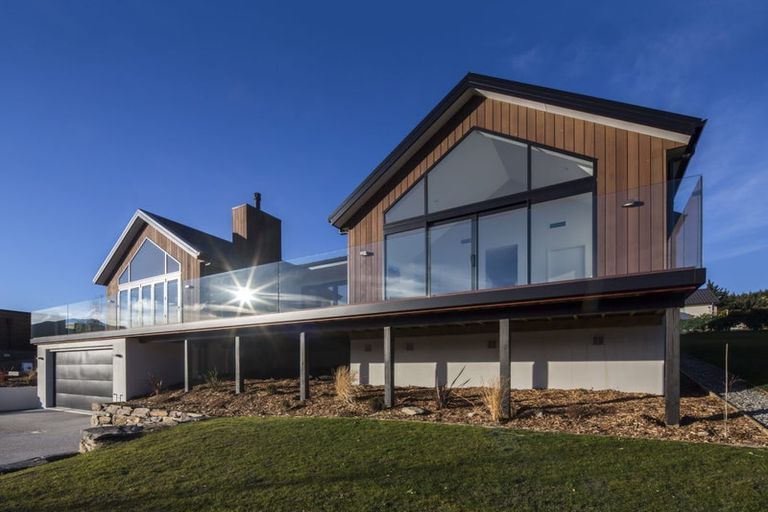 Photo of property in 12 Stevenson Way, Rangatira Park, Taupo, 3330