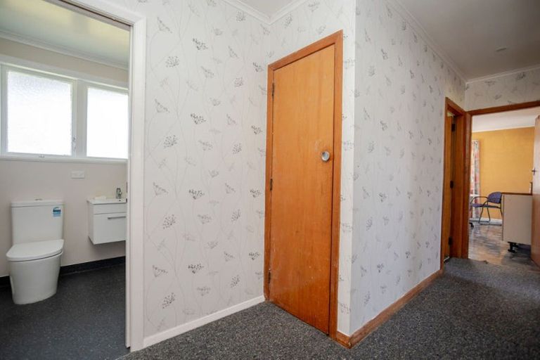 Photo of property in 5 Empire Street, Dannevirke, 4930