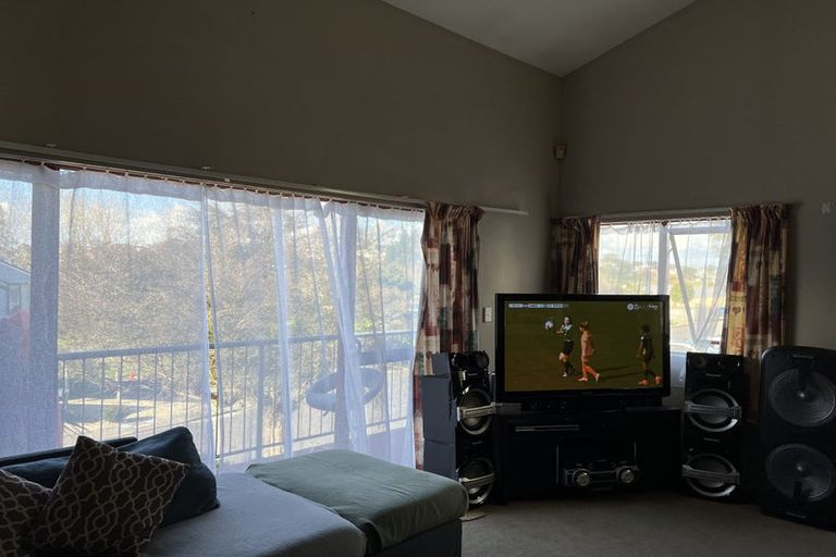 Photo of property in 50 Malaspina Place, Papatoetoe, Auckland, 2025