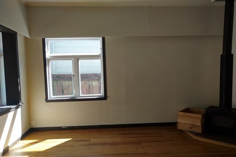 Photo of property in 271 Ohiro Road, Brooklyn, Wellington, 6021