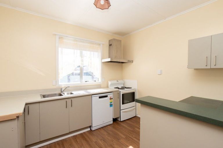 Photo of property in 22 Kaikahu Road, Kerepehi, Paeroa, 3671