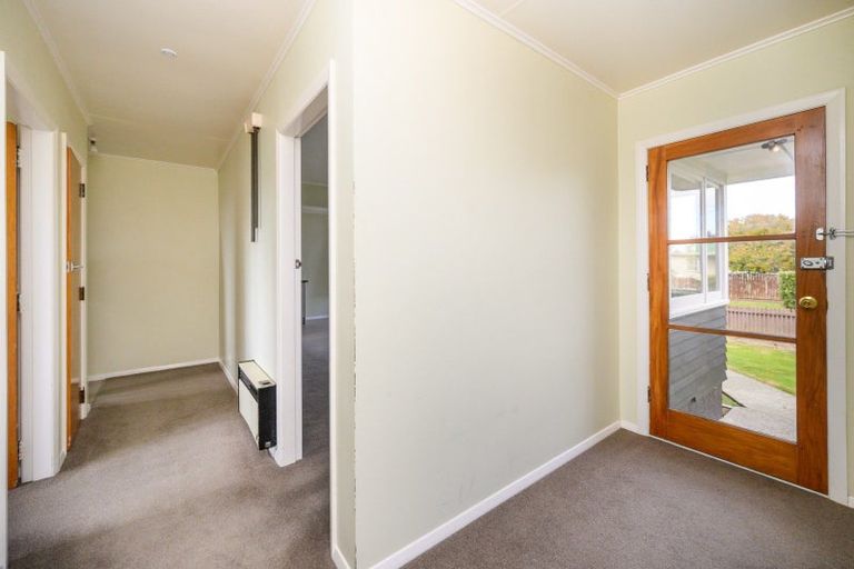 Photo of property in 19 Sefton Avenue, Highbury, Palmerston North, 4412