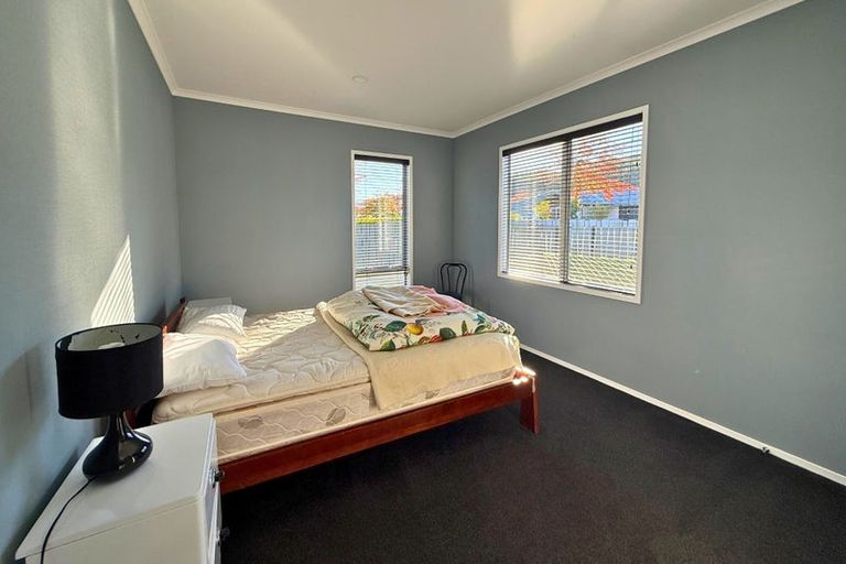 Photo of property in 71 Rata Street, Wanaka, 9305