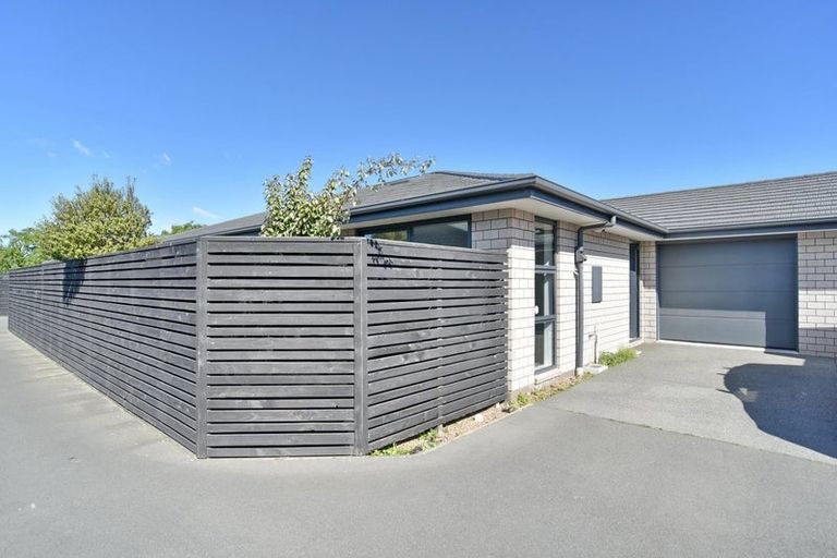 Photo of property in 51b Grafton Street, Waltham, Christchurch, 8011