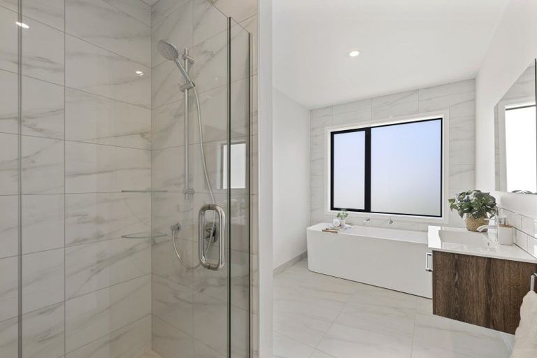 Photo of property in 10 Oak Place, Levin, 5510