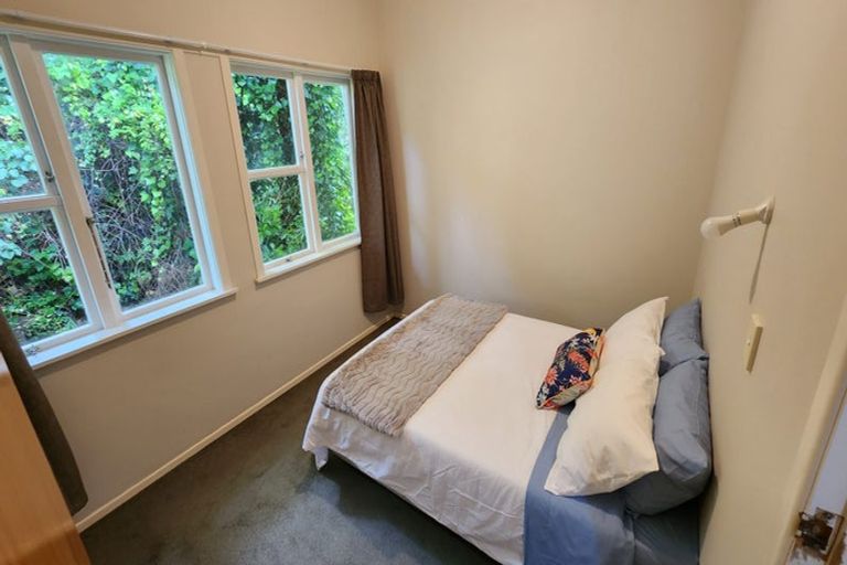 Photo of property in 48 Aurora Terrace, Kelburn, Wellington, 6012