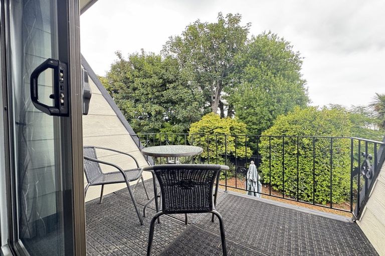Photo of property in 3/106 Somerfield Street, Somerfield, Christchurch, 8024