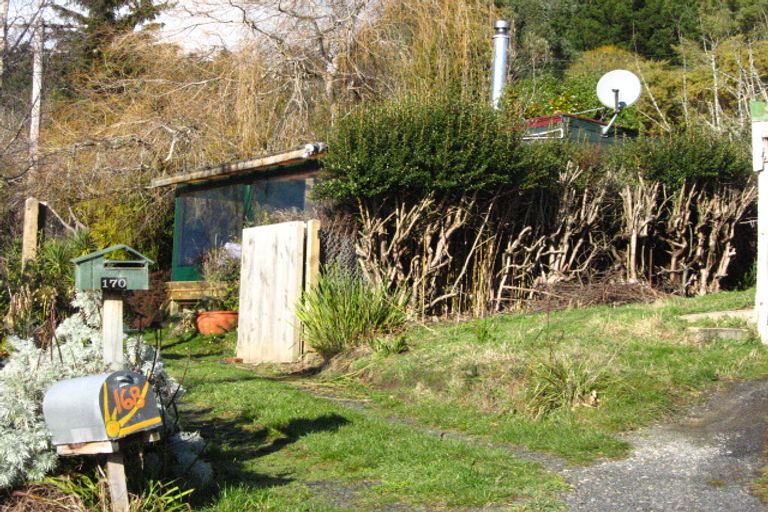 Photo of property in 170 Doctors Point Road, Waitati, 9085
