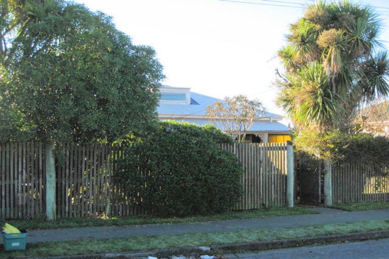 Photo of property in 16 Wilson Street, Islington, Christchurch, 8042