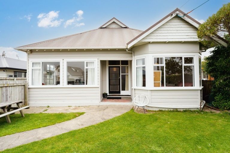 Photo of property in 63a Royal Crescent, Saint Kilda, Dunedin, 9012