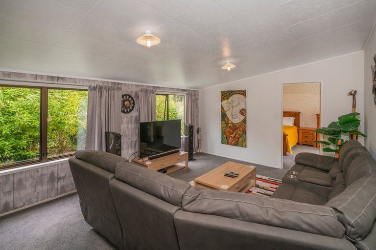 Photo of property in 281 Colville Road, Coromandel, 3584