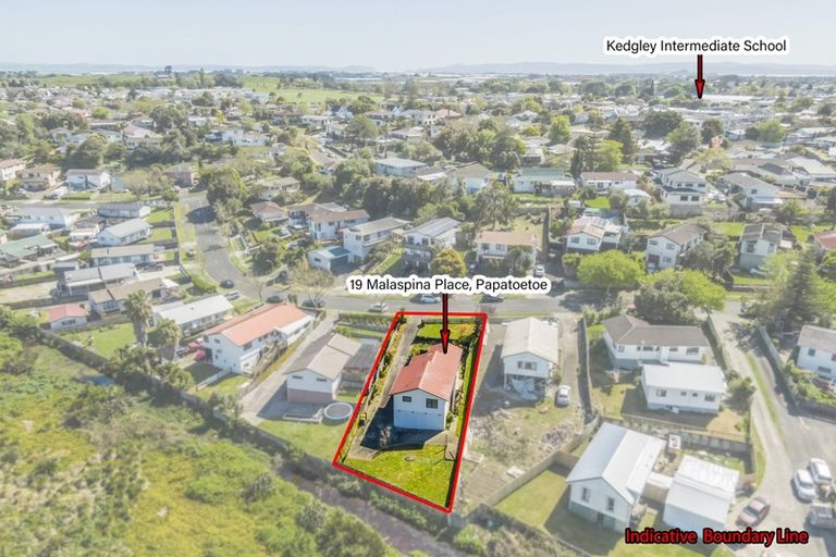 Photo of property in 19 Malaspina Place, Papatoetoe, Auckland, 2025