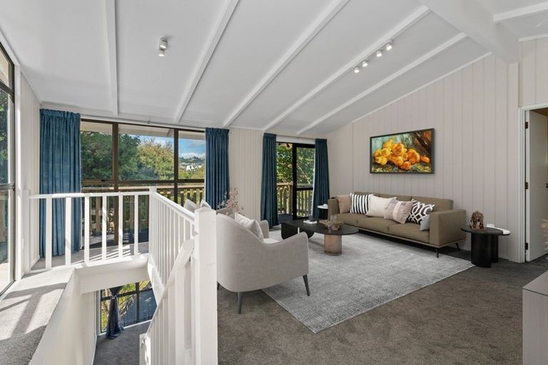 Photo of property in 25 Solander Place, Whitby, Porirua, 5024