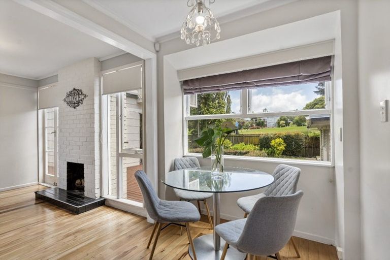 Photo of property in 36 Sylvia Road, Hillcrest, Auckland, 0627