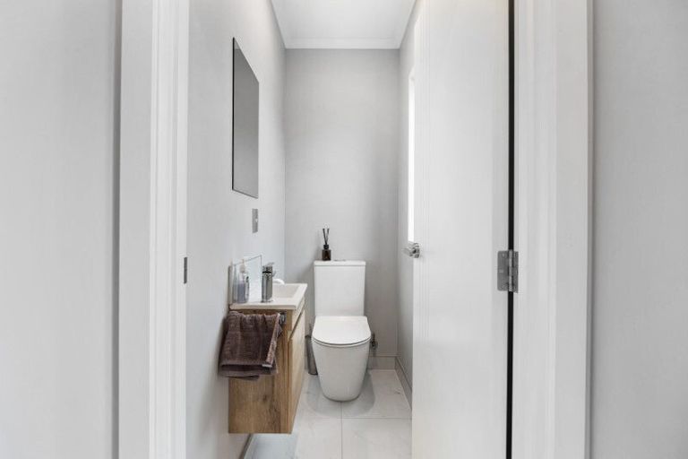 Photo of property in 15u7 Onukutara Place, Huntington, Hamilton, 3281