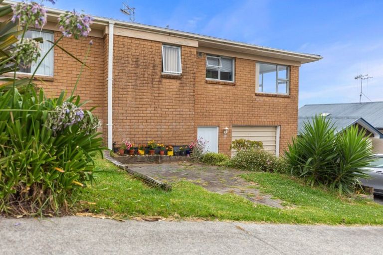Photo of property in 78b Sutherland Road, Brookfield, Tauranga, 3110
