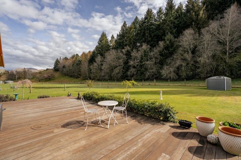 Photo of property in 10 Carlisle Street, Athol, 9793