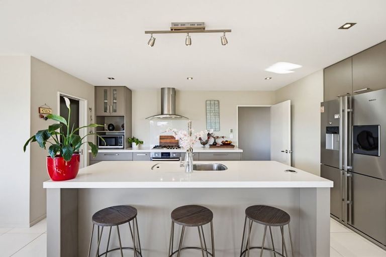 Photo of property in 27 Sovereign Boulevard, Kaiapoi, 7630