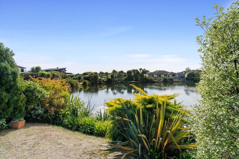 Photo of property in 93 Regent Drive, Paraparaumu Beach, Paraparaumu, 5032