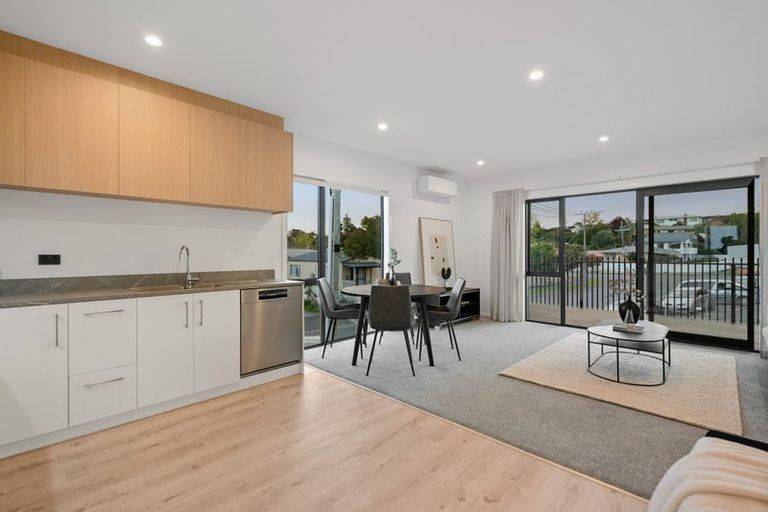 Photo of property in 3/3 Vesty Avenue, Hillcrest, Hamilton, 3216