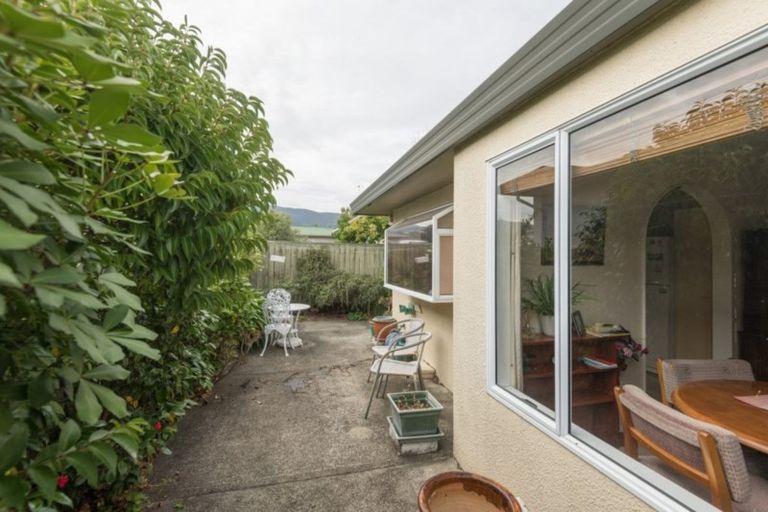 Photo of property in 2 Durham Street, Stoke, Nelson, 7011