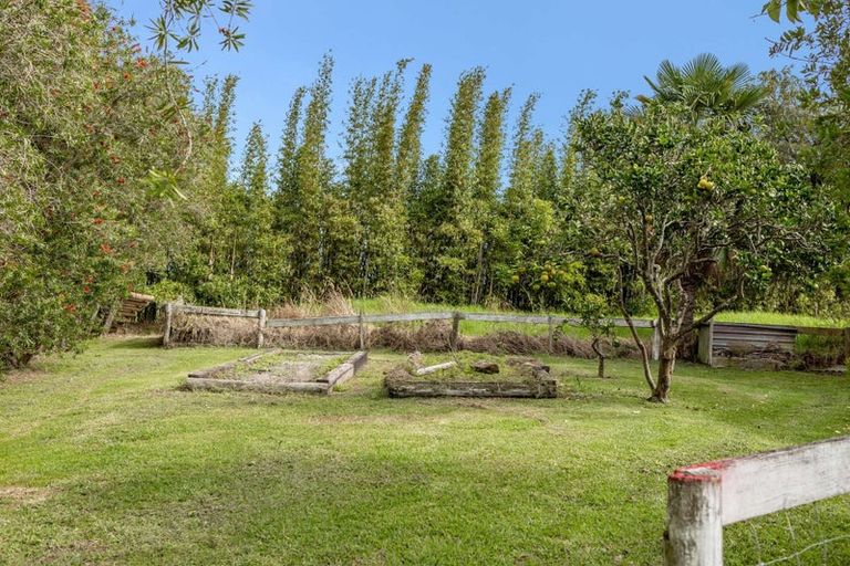 Photo of property in 593 State Highway 1, Awanui, 0486