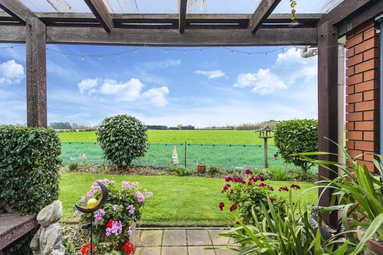 Photo of property in 16 Bicknor Street, Templeton, Christchurch, 8042