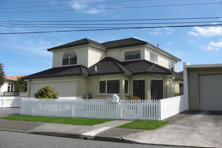 Photo of property in 295 Riverside Drive, Waterloo, Lower Hutt, 5011