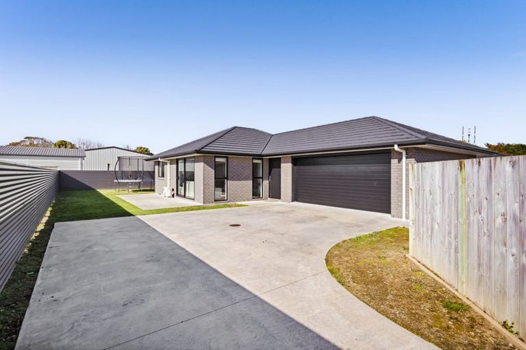 Photo of property in 32a Hunter Street, Hawera, 4610