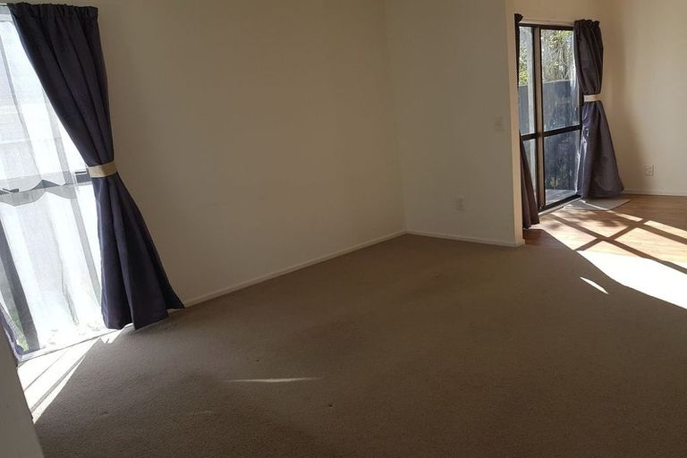 Photo of property in 183 The Parade, Island Bay, Wellington, 6023