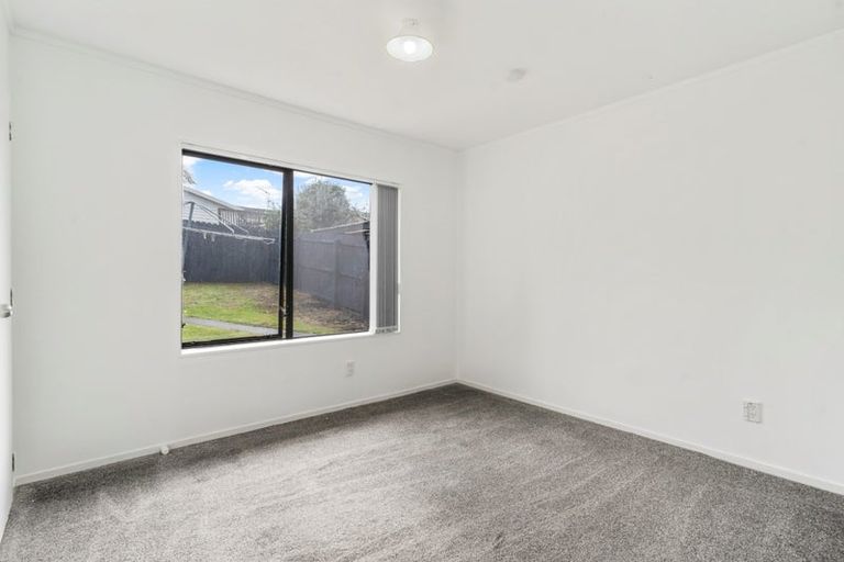 Photo of property in 9 Horlicks Place, Randwick Park, Auckland, 2105