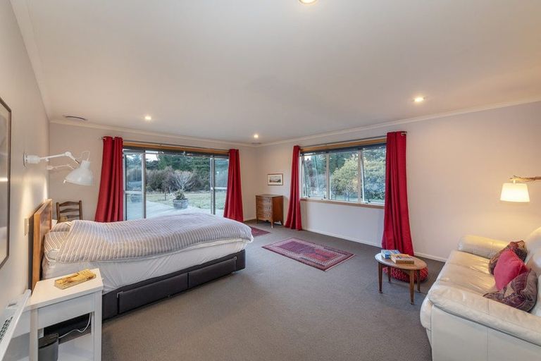 Photo of property in 136 Te Awa Road, Albert Town, Wanaka, 9382