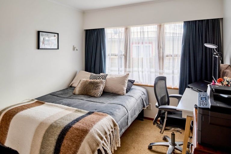 Photo of property in 29 Rosebank Avenue, Avalon, Lower Hutt, 5011