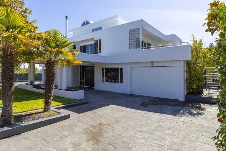 Photo of property in 13 Boundary Road, Waipahihi, Taupo, 3330