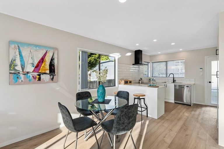 Photo of property in 299 Weymouth Road, Weymouth, Auckland, 2103