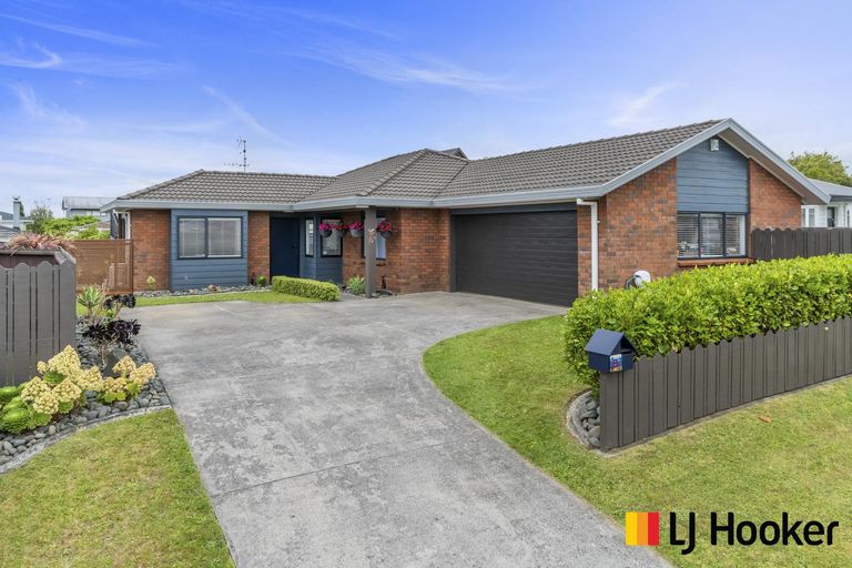 Photo of property in 13c Nelson Street, Papakura, 2110