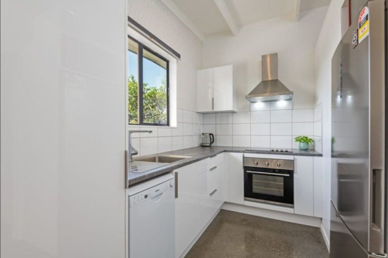 Photo of property in 893b Main Street, Roslyn, Palmerston North, 4414