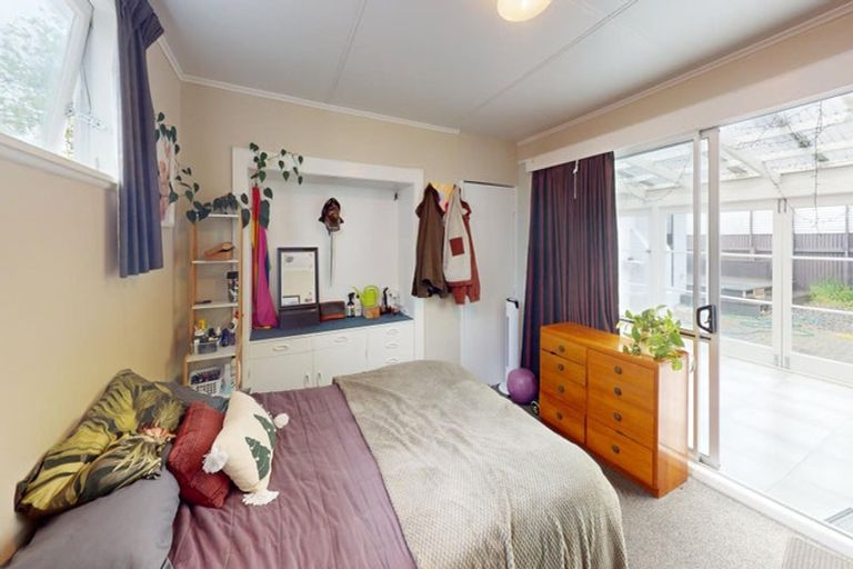 Photo of property in 18 Margaret Street, Roslyn, Palmerston North, 4414