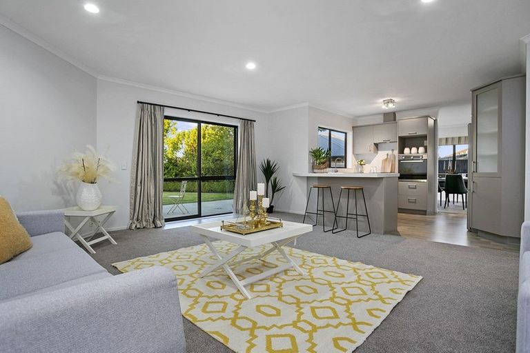 Photo of property in 8 Jasmine Place, Cambridge, 3434