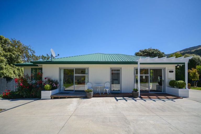 Photo of property in 39b Pawsons Valley Road, Duvauchelle, 7581